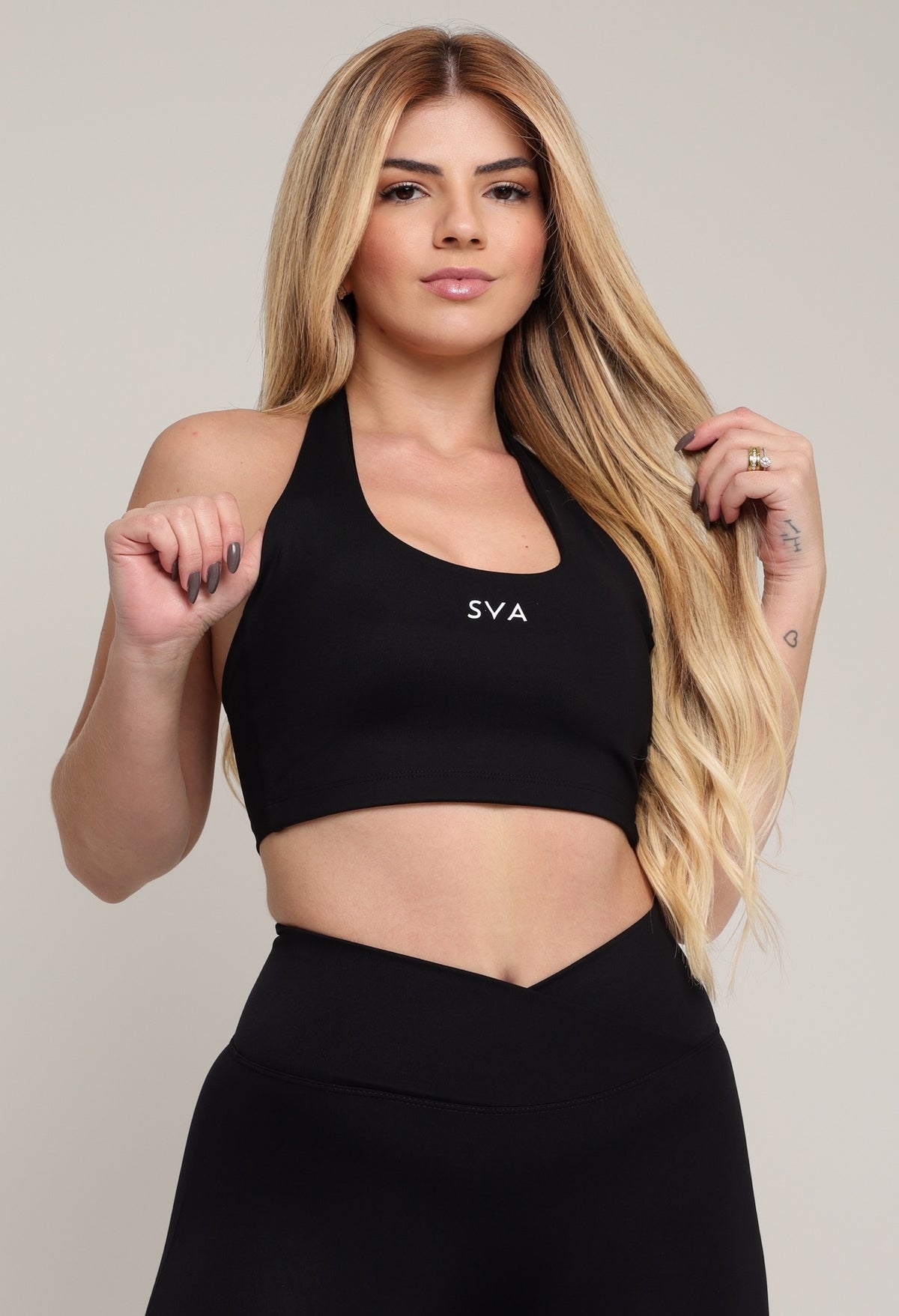 Cropped Carla