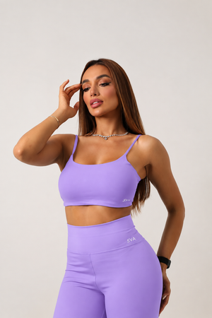 Cropped Thais
