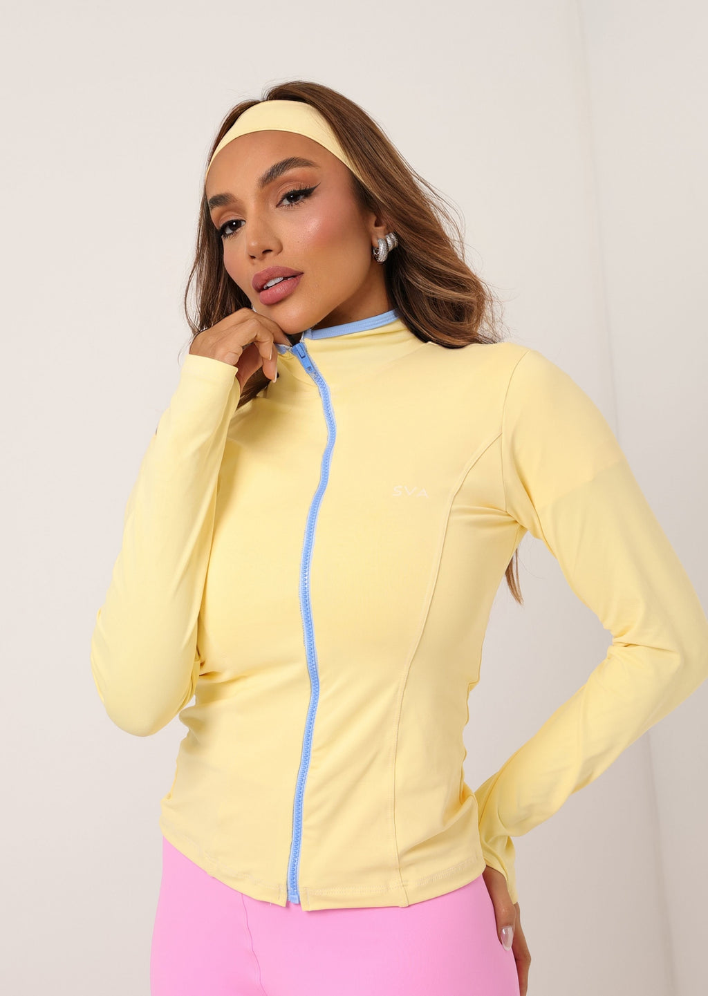 Amarelo