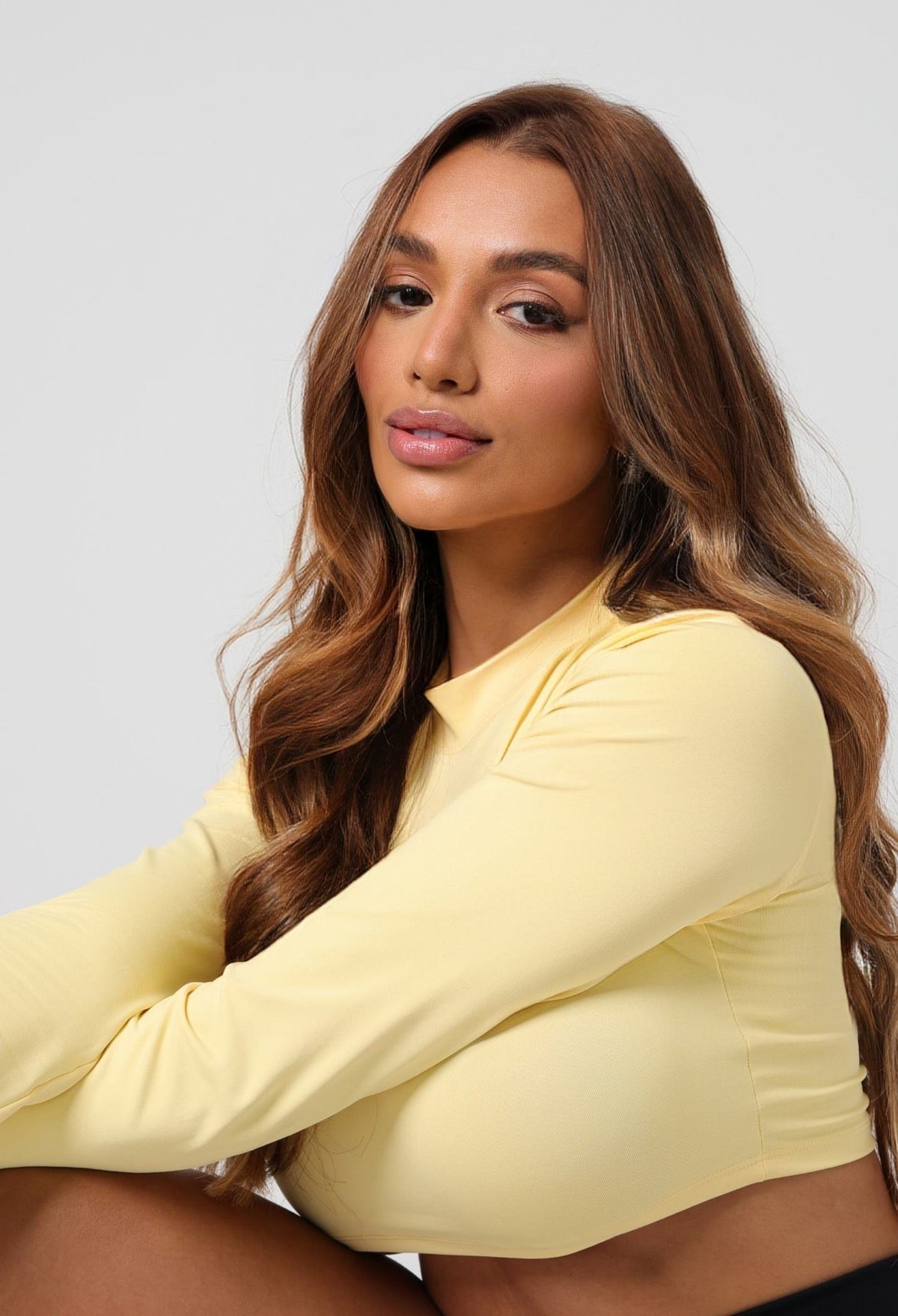 Cropped Debora