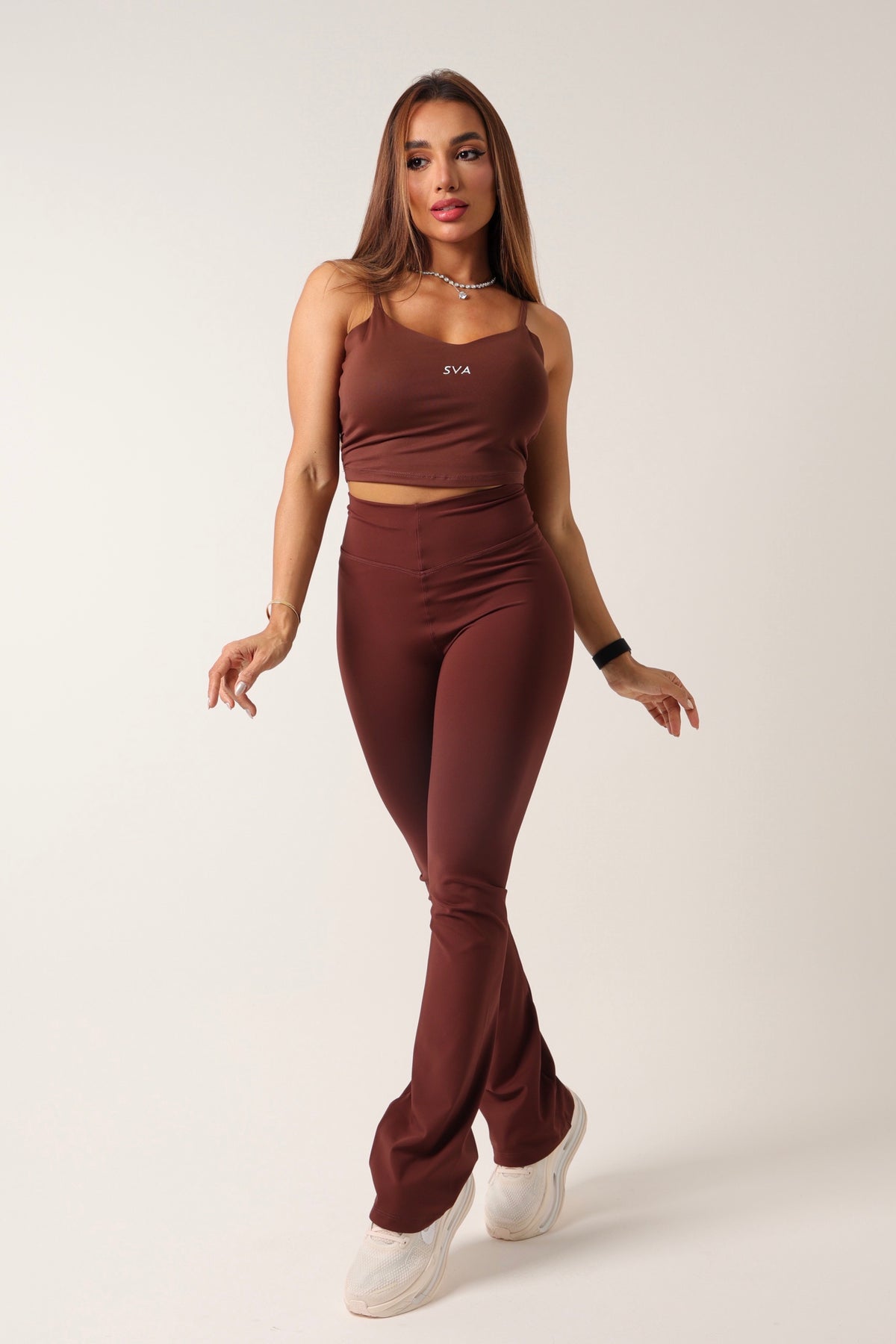 Blusa Alice Marrom Escuro - moda fitness SVA - look