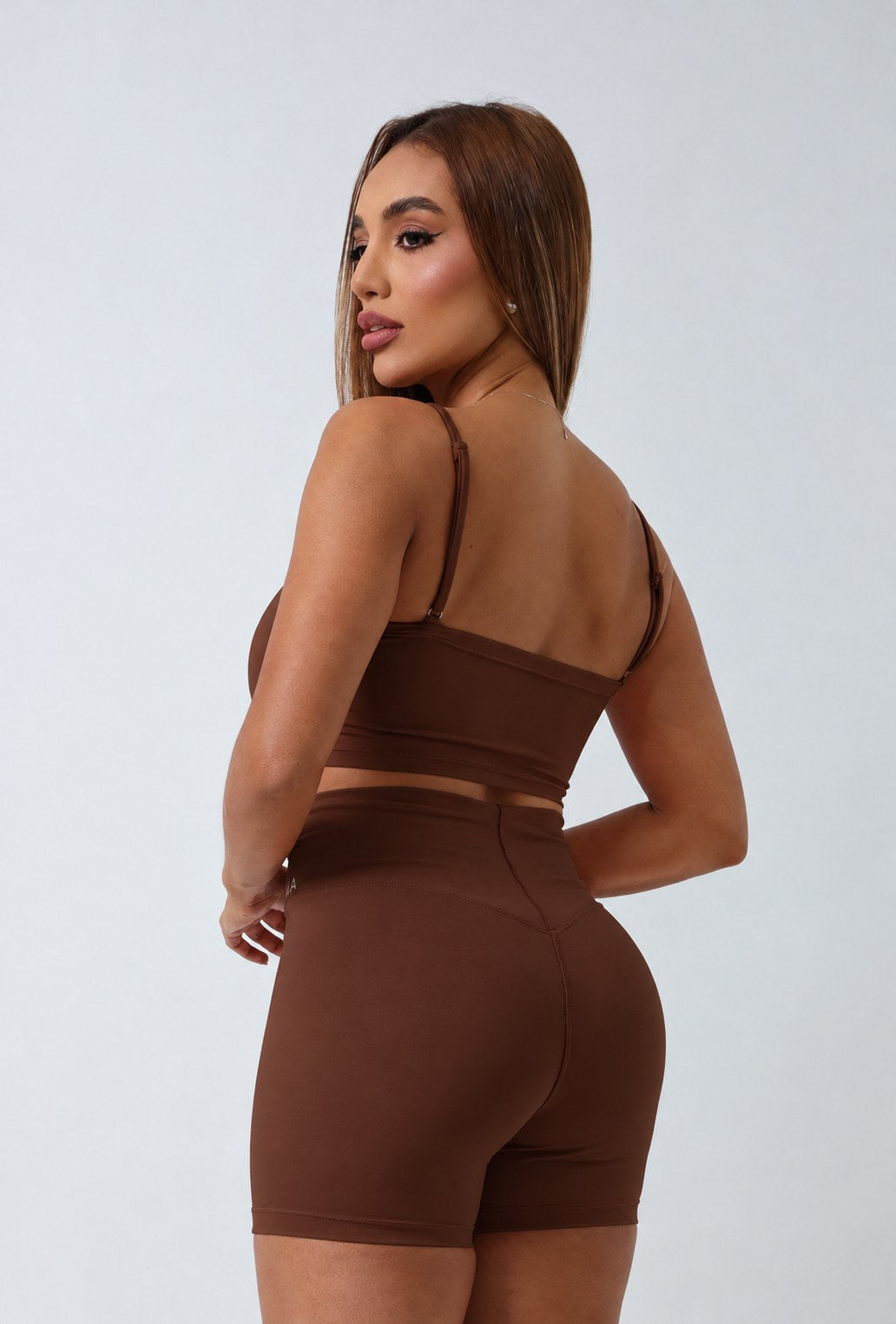 Shorts Basic e Cropped Thaís Chocolate Escuro - moda fitness SVA - costas