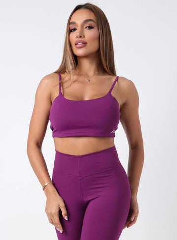 Cropped Thais